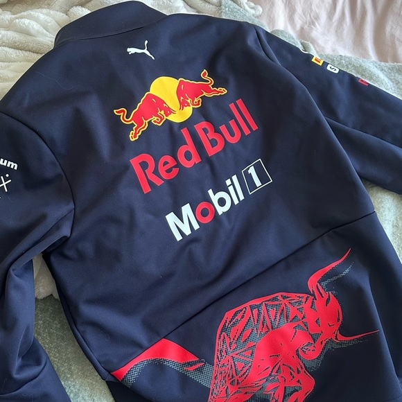 Red Bull Racing Jacket - Brand New w/Tags - Picture 3 of 3